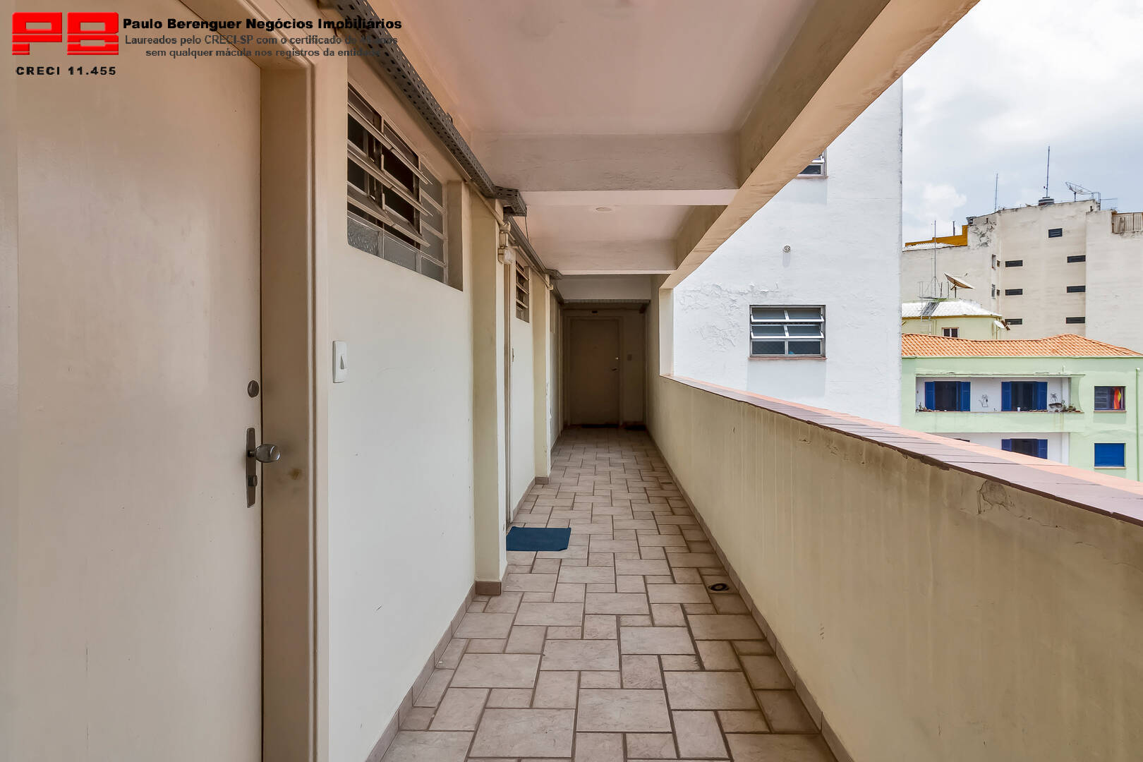 Apartamento à venda com 1 quarto, 32m² - Foto 18