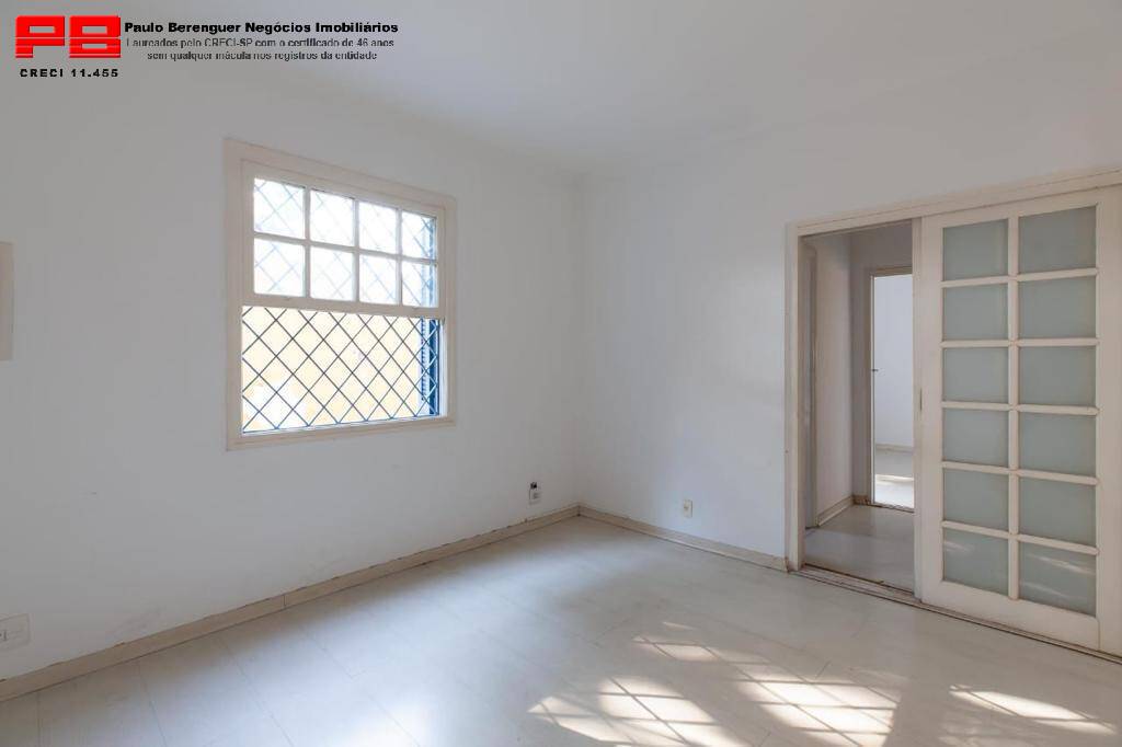 Sobrado à venda com 4 quartos, 300m² - Foto 13