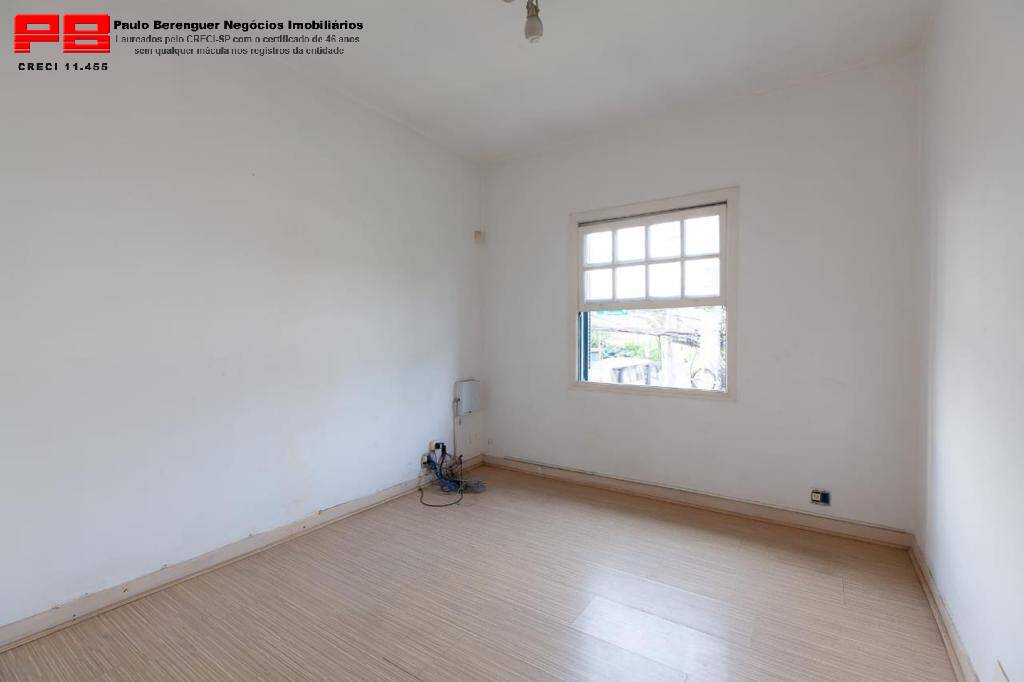 Sobrado à venda com 4 quartos, 300m² - Foto 19