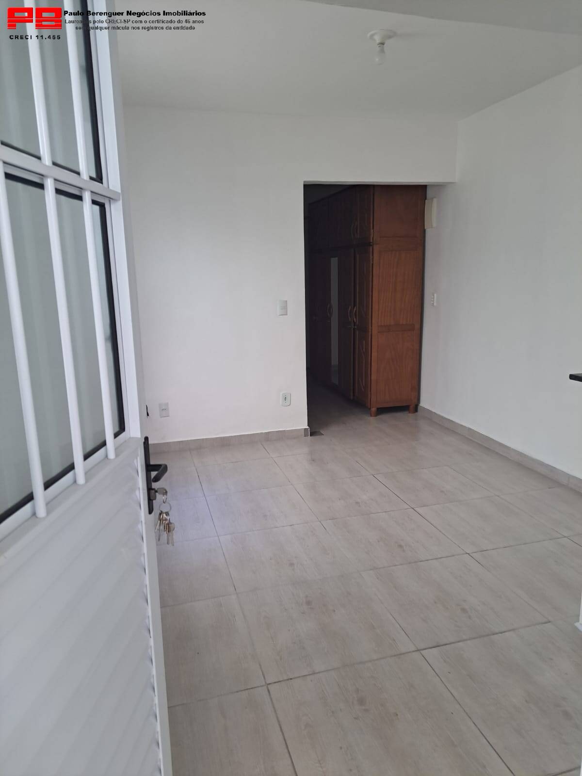 Casa para alugar com 1 quarto, 70m² - Foto 1