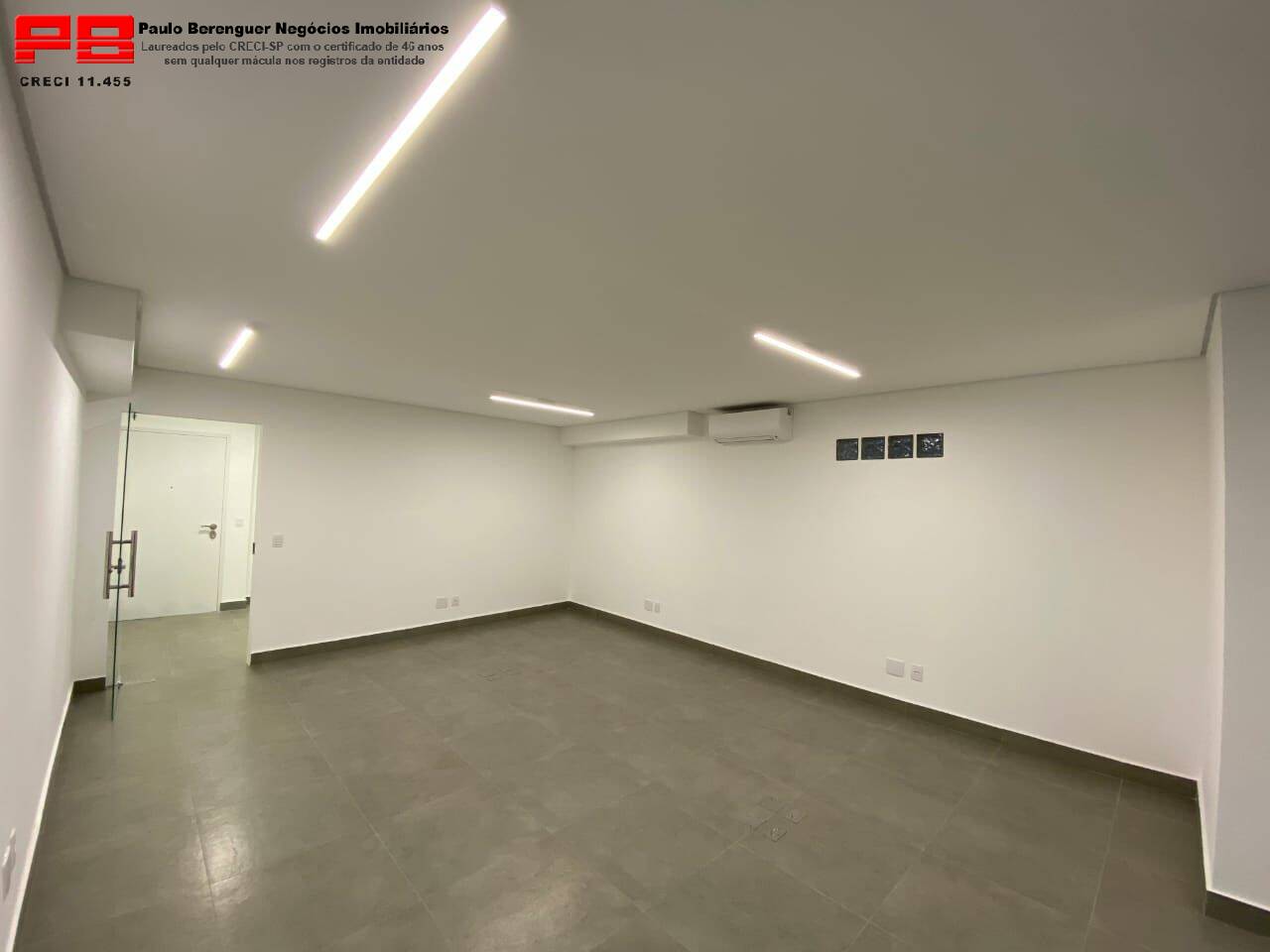 Prédio Inteiro para alugar, 254m² - Foto 22