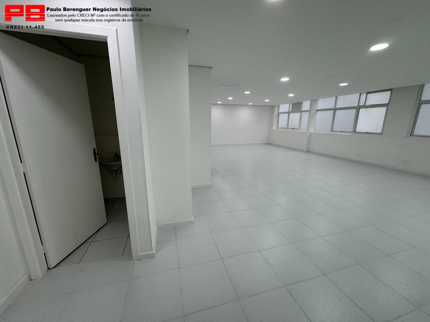 Conjunto Comercial-Sala para alugar, 195m² - Foto 2