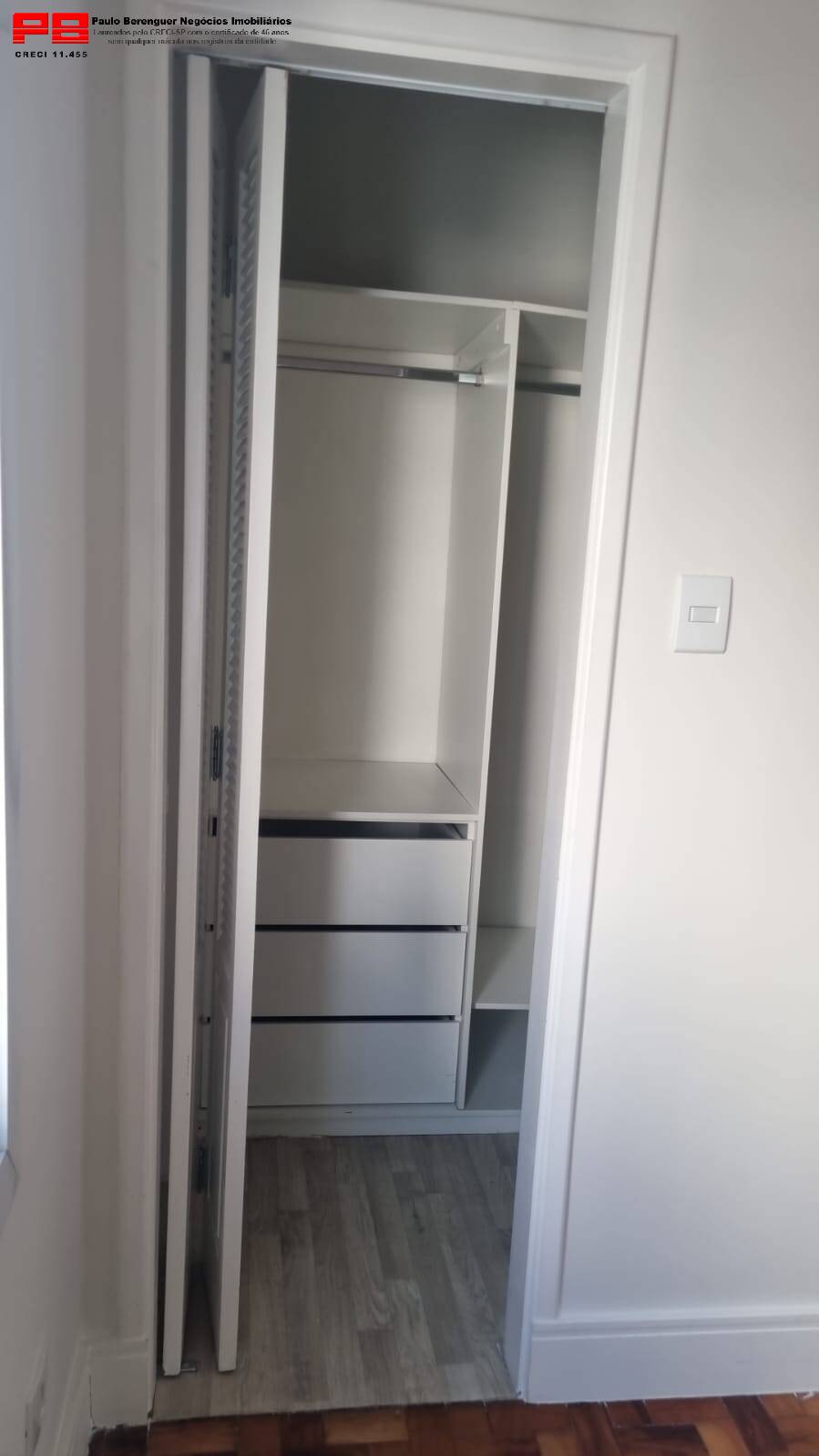 Apartamento para alugar com 3 quartos, 170m² - Foto 11