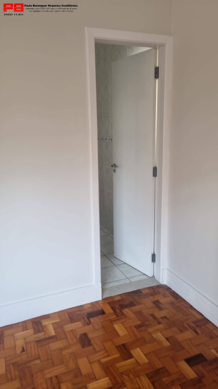 Apartamento para alugar com 3 quartos, 170m² - Foto 2