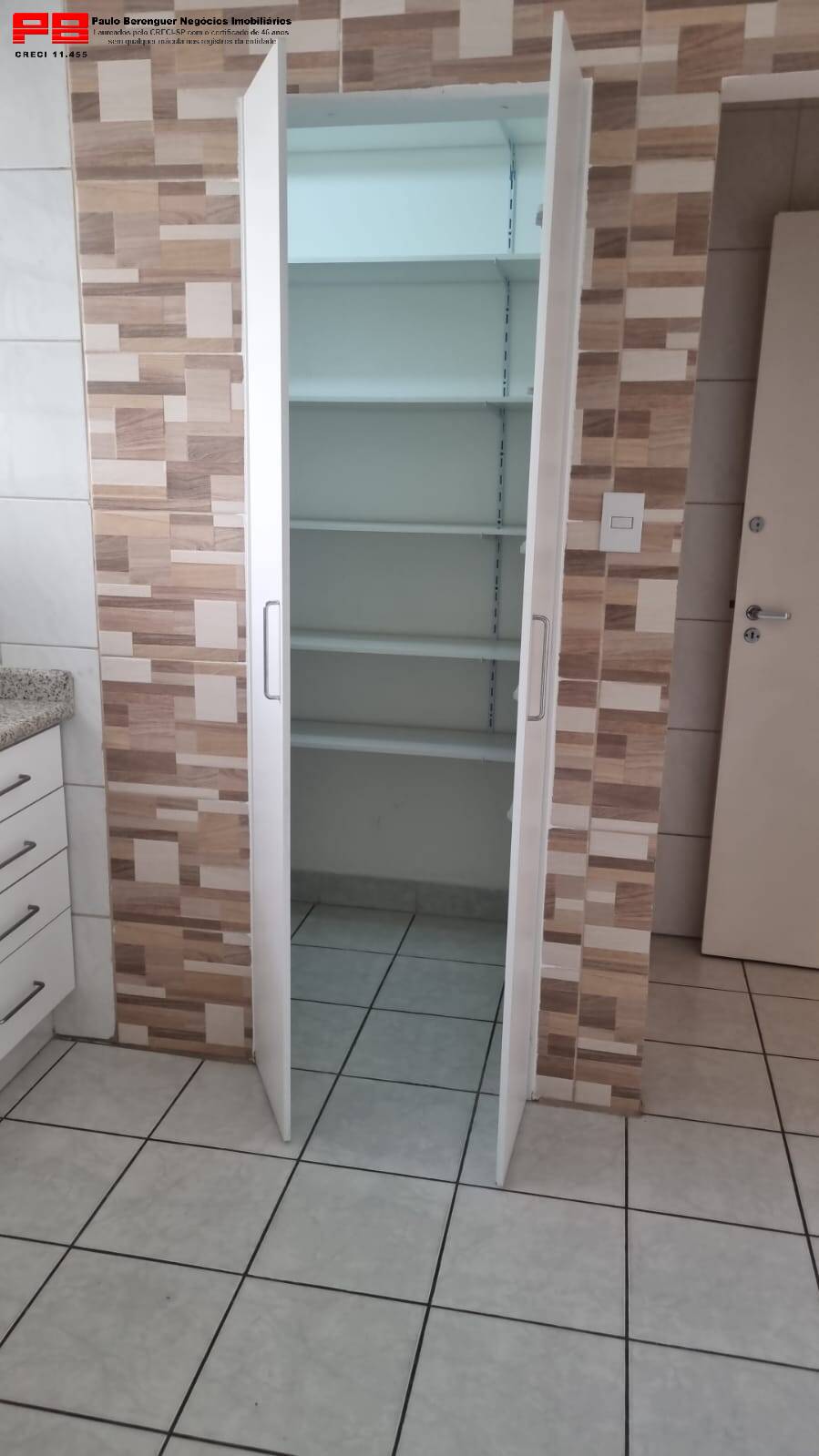 Apartamento para alugar com 3 quartos, 170m² - Foto 19