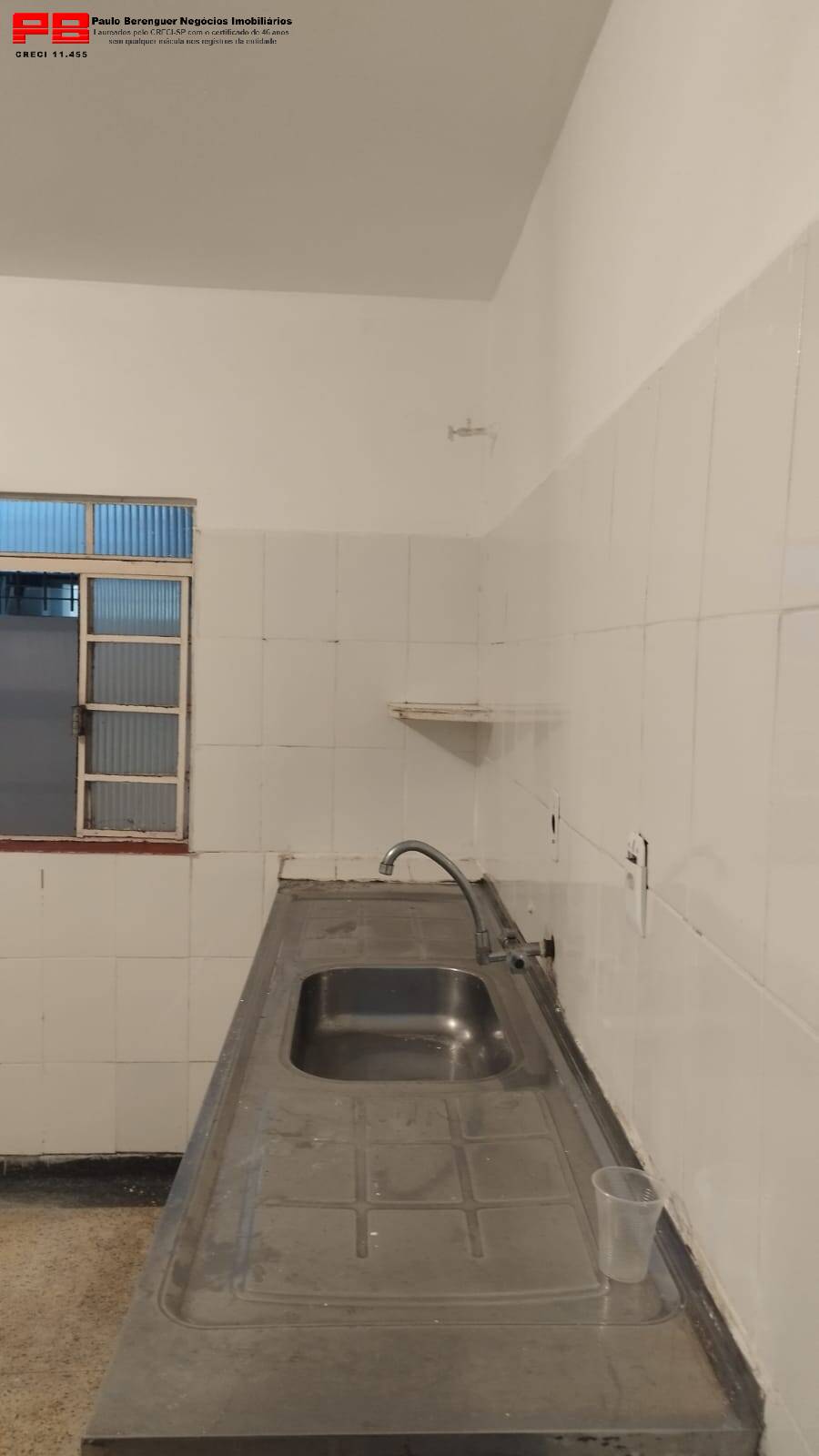 Casa para alugar com 2 quartos, 60m² - Foto 6