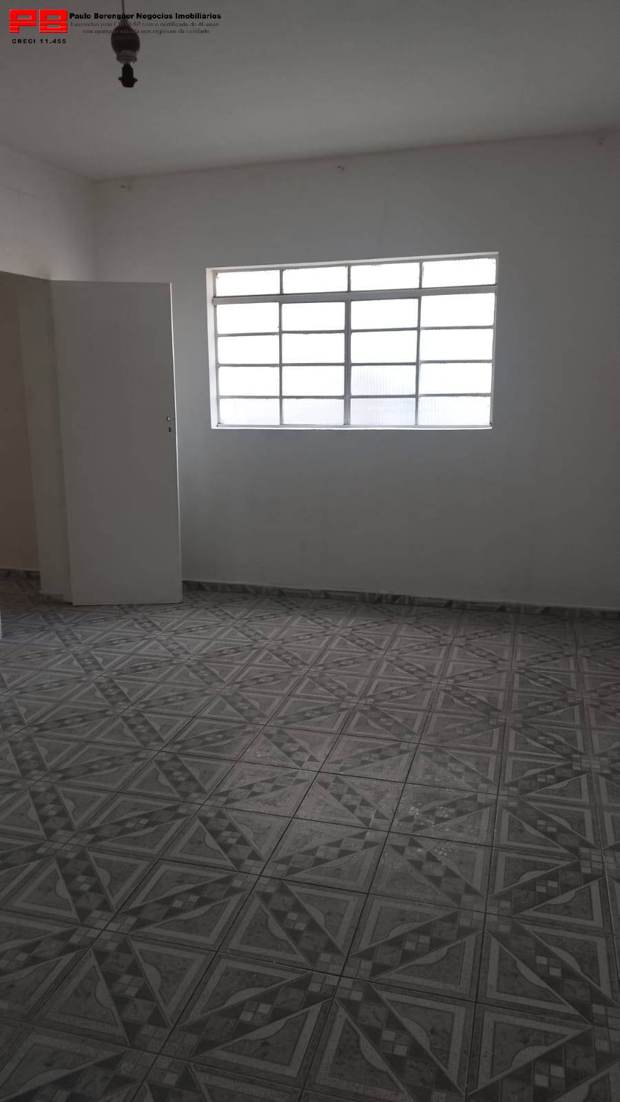 Casa para alugar com 2 quartos, 60m² - Foto 16