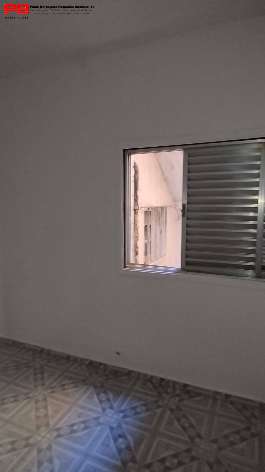 Casa para alugar com 2 quartos, 60m² - Foto 19