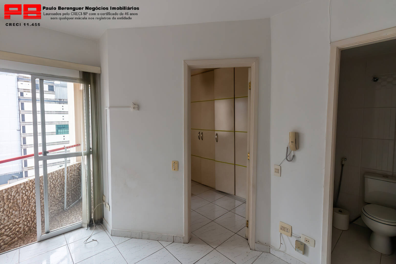 Apartamento à venda com 1 quarto, 25m² - Foto 2