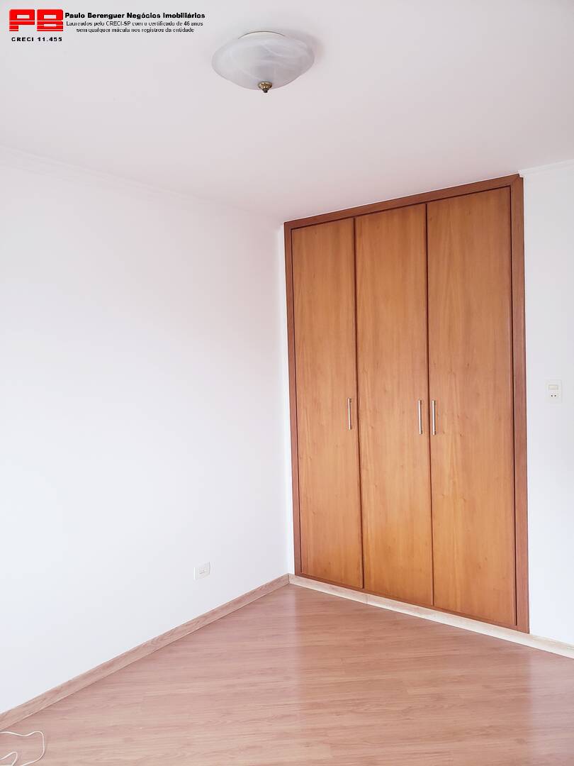 Apartamento para alugar com 3 quartos, 85m² - Foto 8