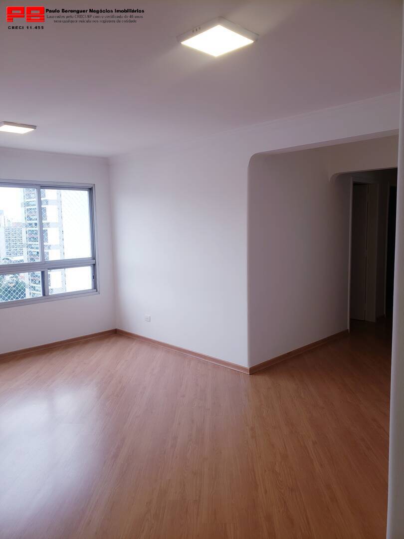 Apartamento para alugar com 3 quartos, 85m² - Foto 3