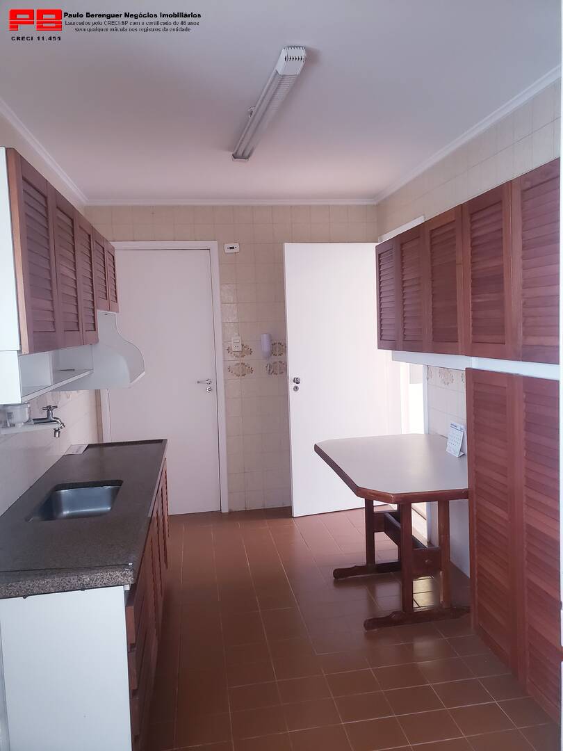 Apartamento para alugar com 3 quartos, 85m² - Foto 15