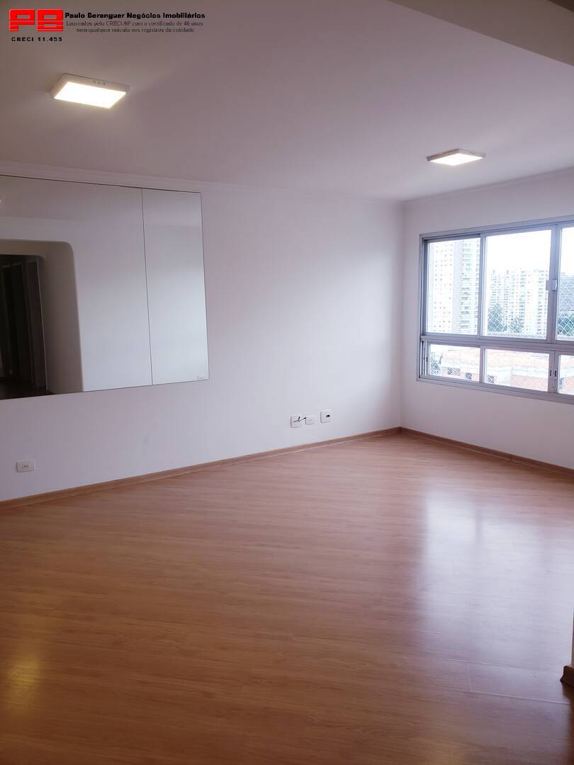 Apartamento para alugar com 3 quartos, 85m² - Foto 2