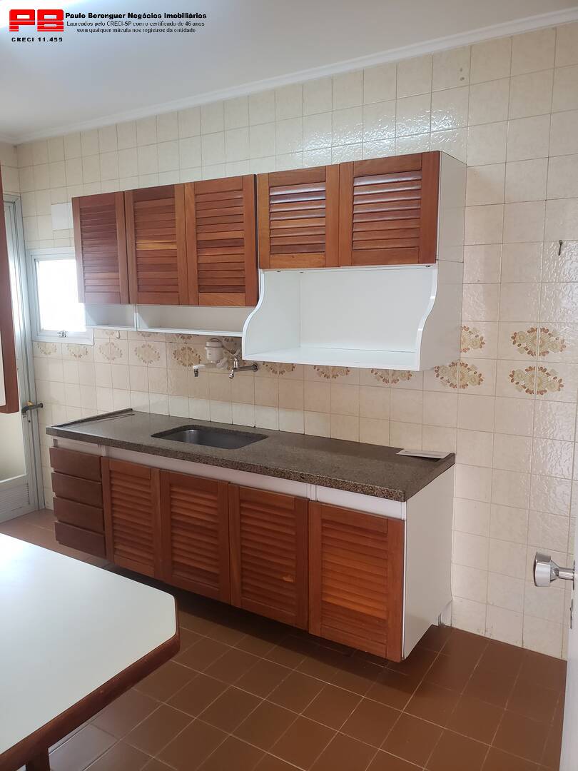 Apartamento para alugar com 3 quartos, 85m² - Foto 13