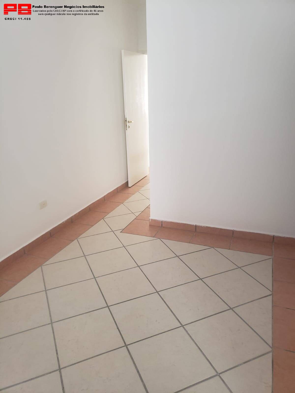 Casa para alugar com 3 quartos, 153m² - Foto 11