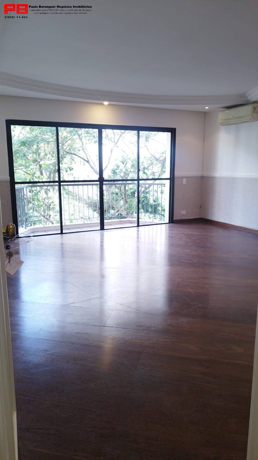 Apartamento para alugar com 3 quartos, 166m² - Foto 1