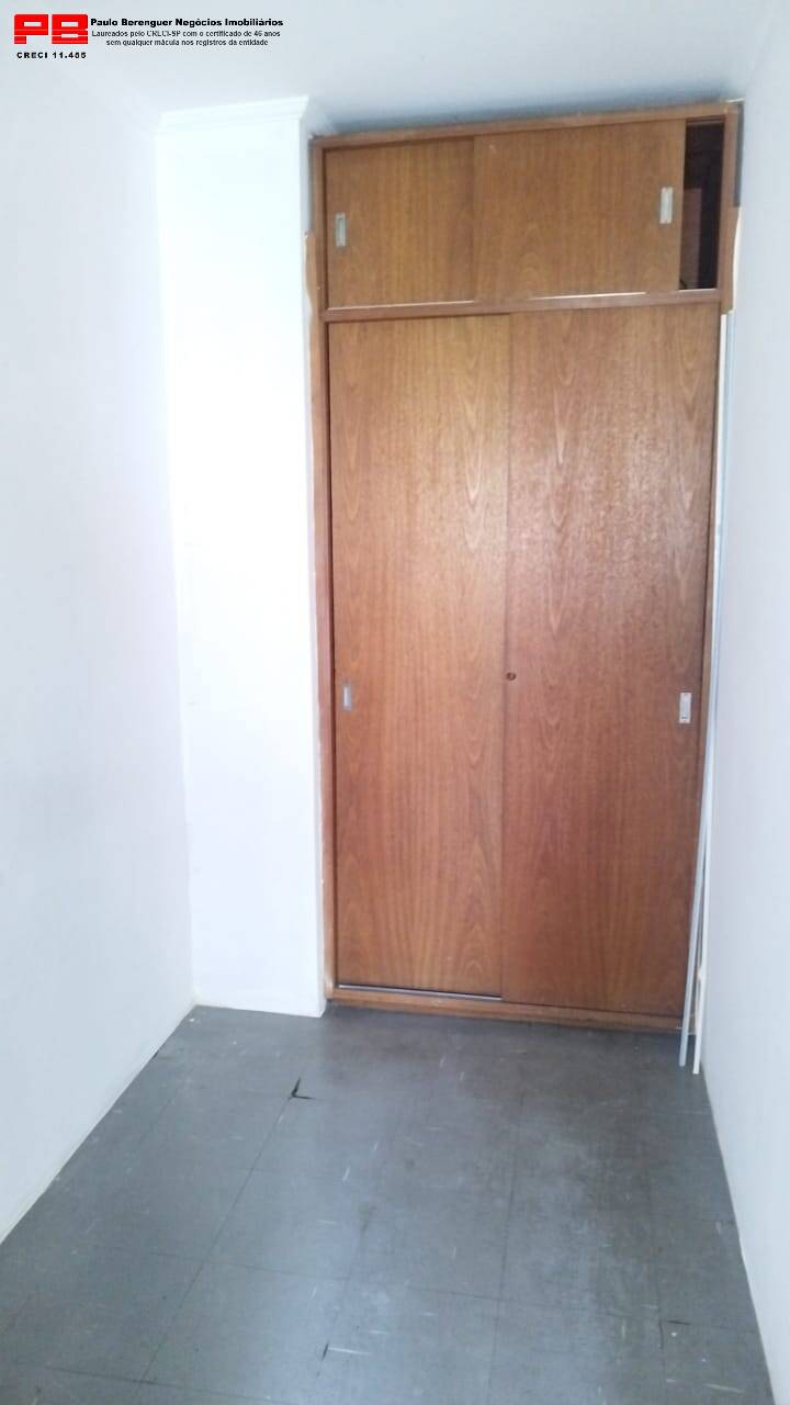 Apartamento para alugar com 3 quartos, 166m² - Foto 16