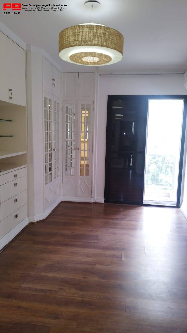 Apartamento para alugar com 3 quartos, 166m² - Foto 23