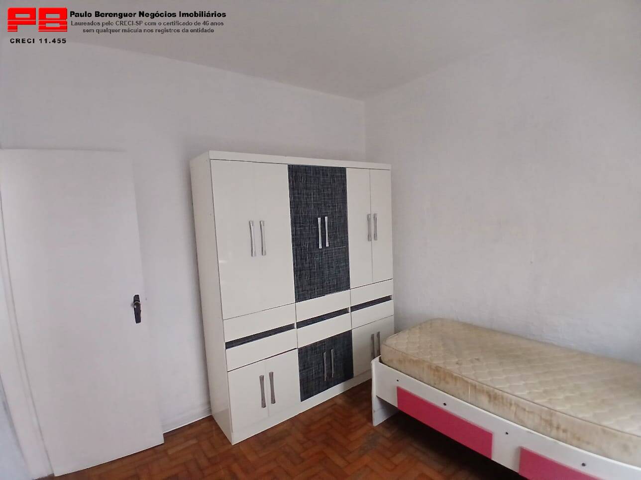 Casa para alugar com 4 quartos, 102m² - Foto 4