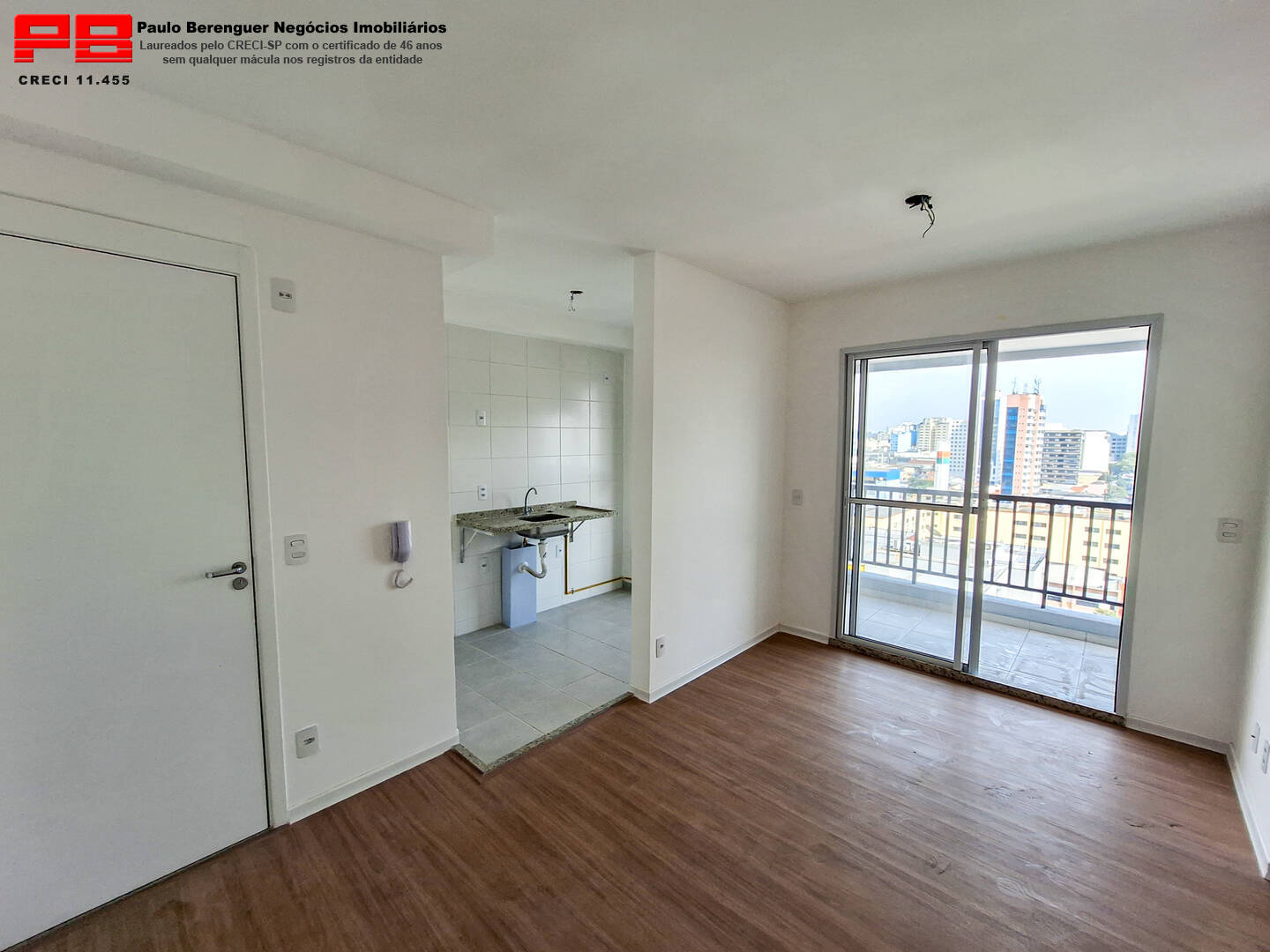 Apartamento à venda com 2 quartos, 45m² - Foto 2