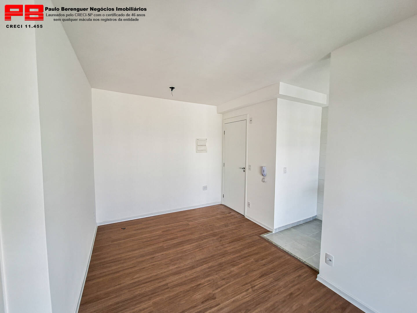 Apartamento à venda com 2 quartos, 45m² - Foto 3