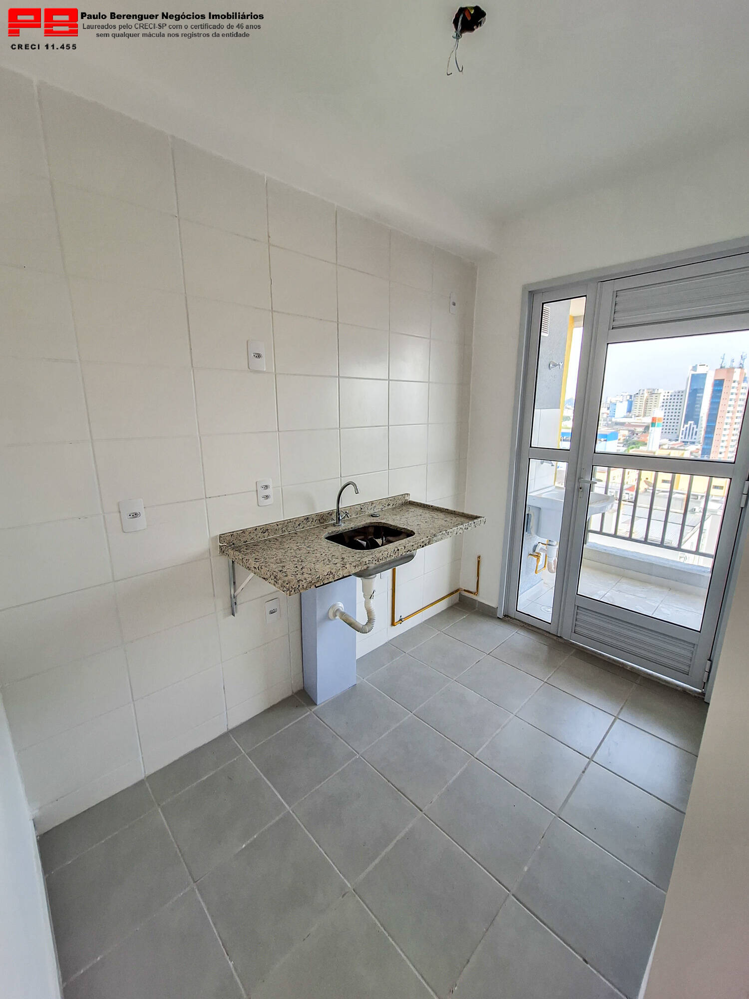 Apartamento à venda com 2 quartos, 45m² - Foto 12