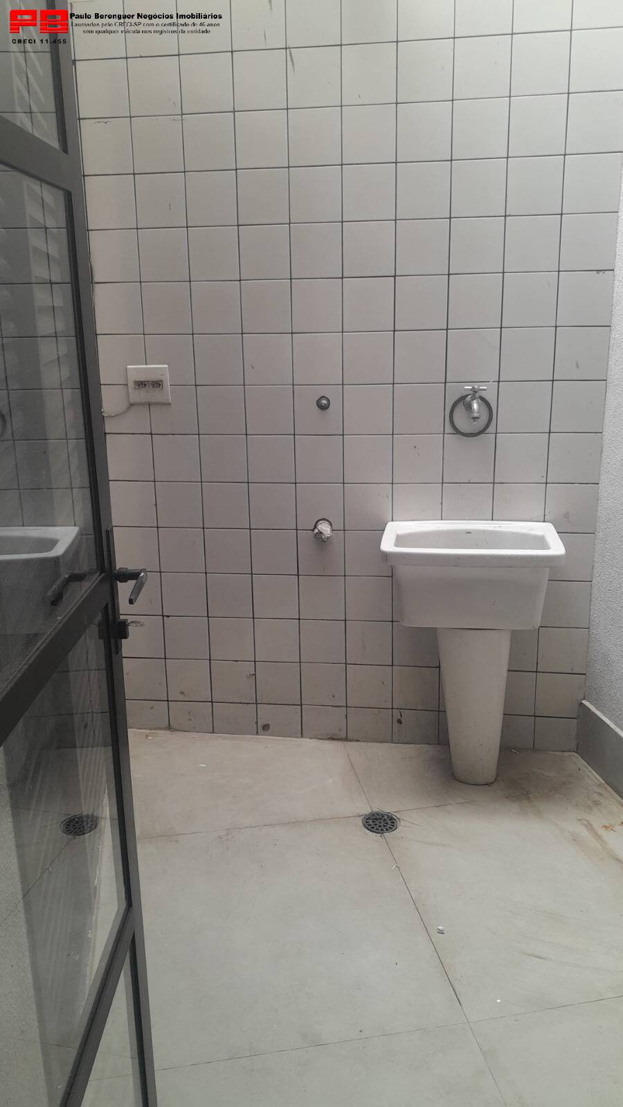 Apartamento para alugar com 1 quarto, 55m² - Foto 8