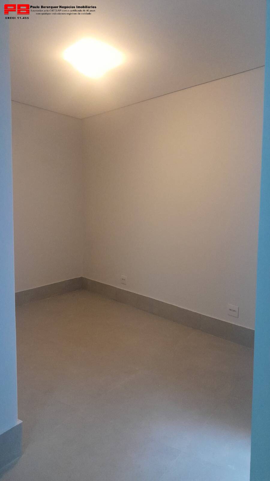 Apartamento para alugar com 1 quarto, 55m² - Foto 7