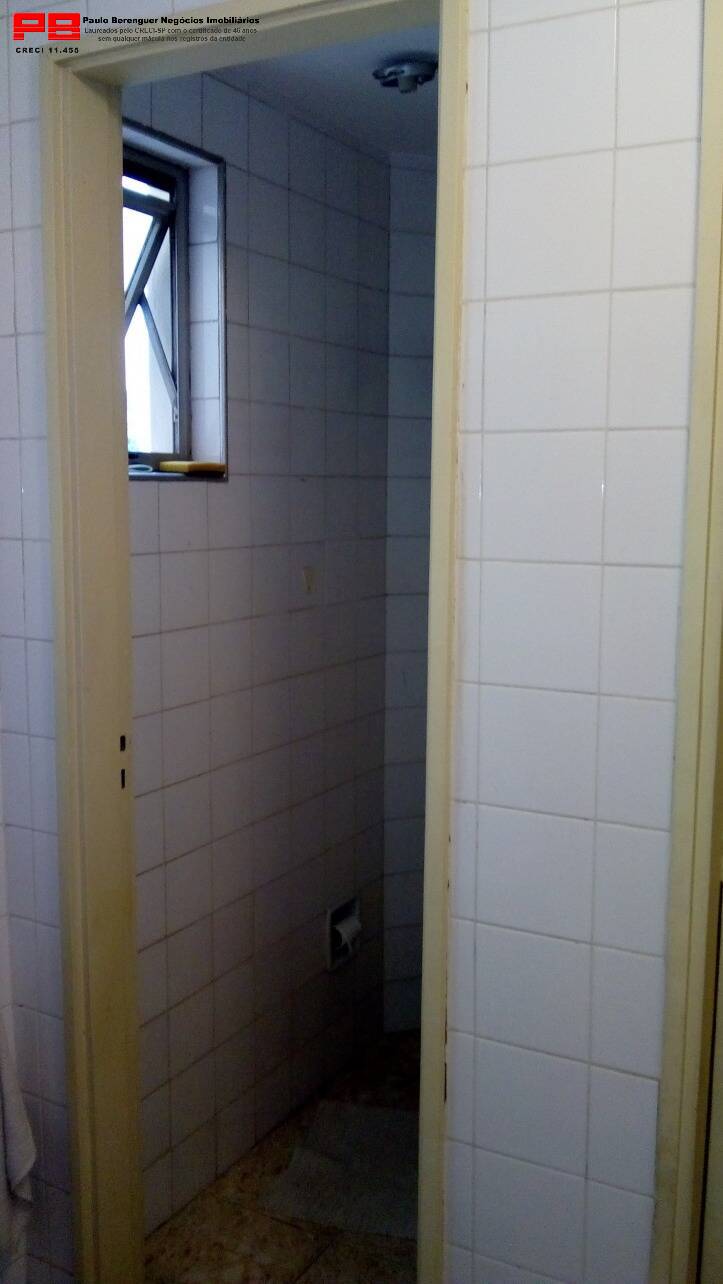 Apartamento à venda com 2 quartos, 70m² - Foto 19