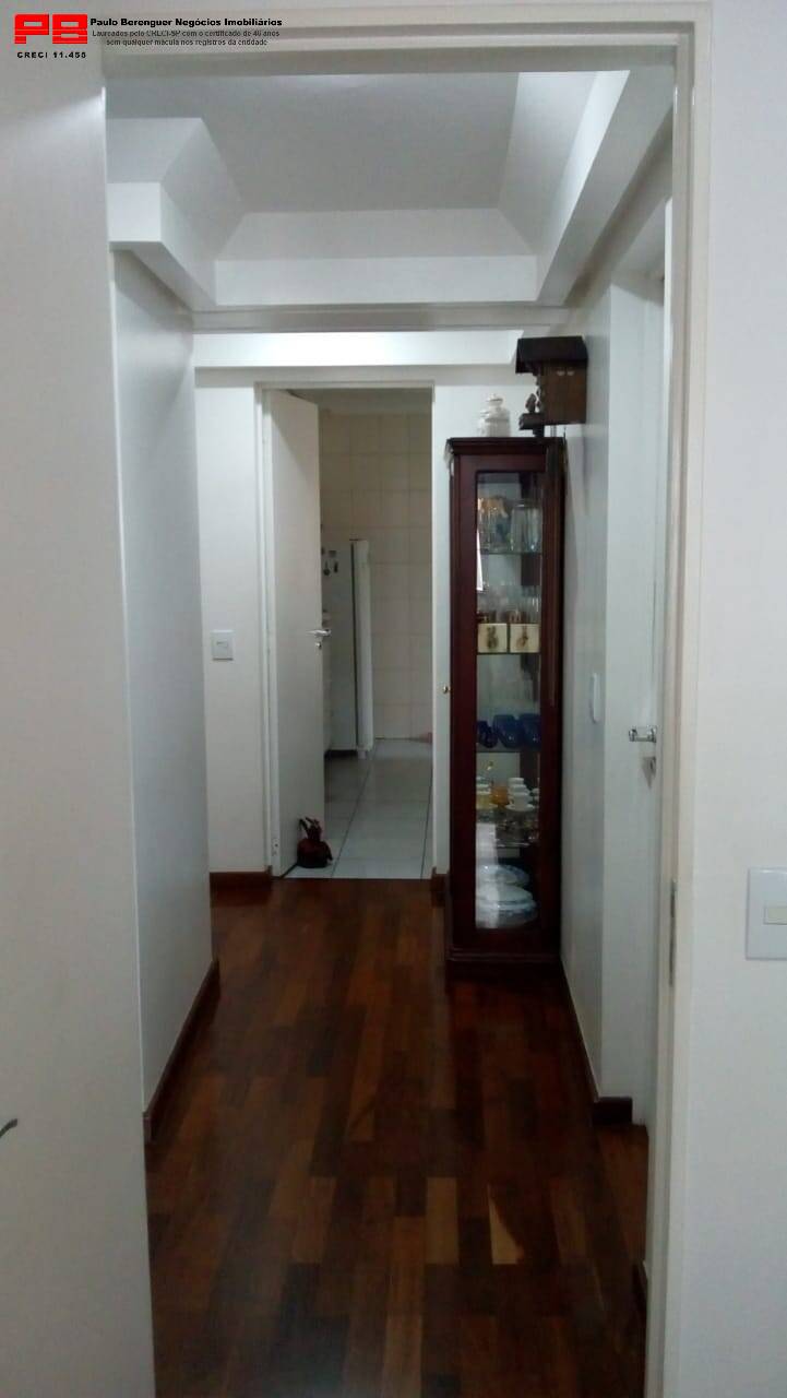 Apartamento à venda com 3 quartos, 120m² - Foto 19